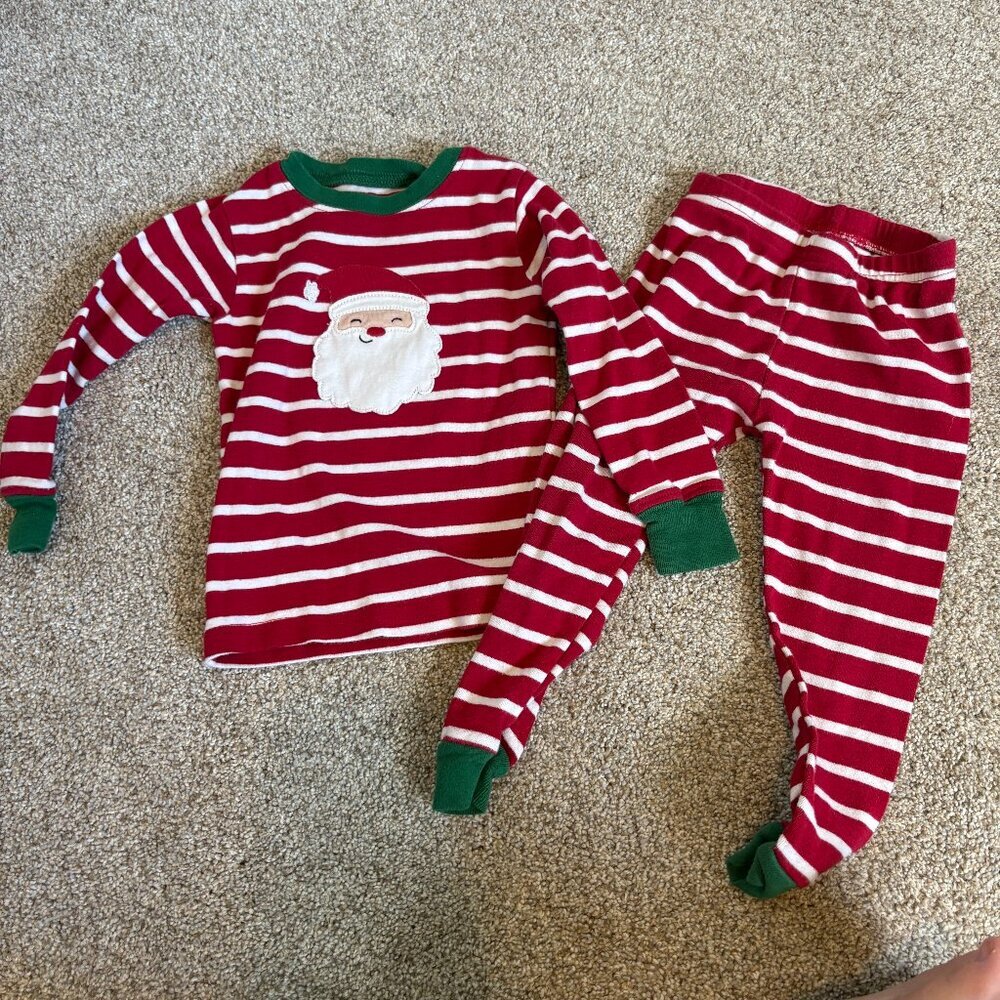 Carter’s Christmas pjs baby Santa Toddler Size 2T Red White